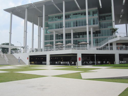 选择马来西亚泰莱大学酒店管理专业 毕业后的就业前景分析